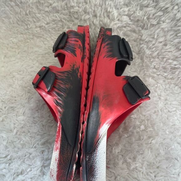 BIRKENSTOCK ARIZONA EVA REGULAR FIT SANDALS MENS - SIZE 11 - RED BLACK &WHITE